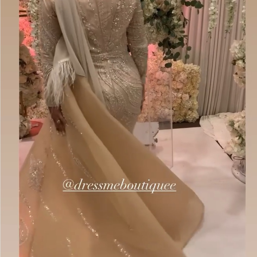 Beautiful custom made gown size 8 with removable over skirt